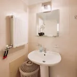 Minute House * Rethymno