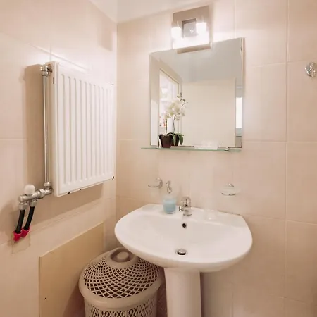 Minute House * Rétino